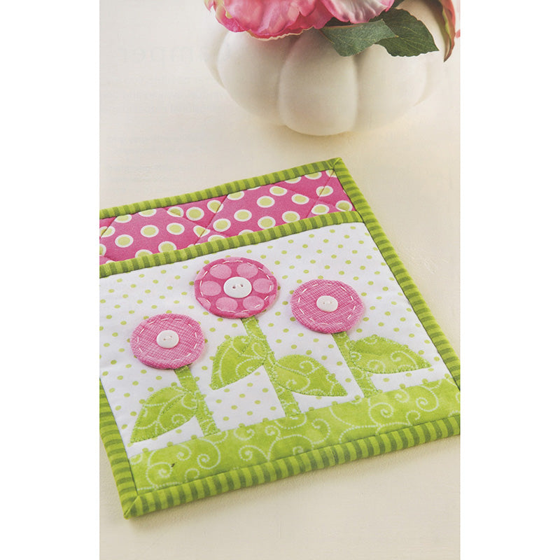 Pot Holders for All Seasons Quilt Pattern Book