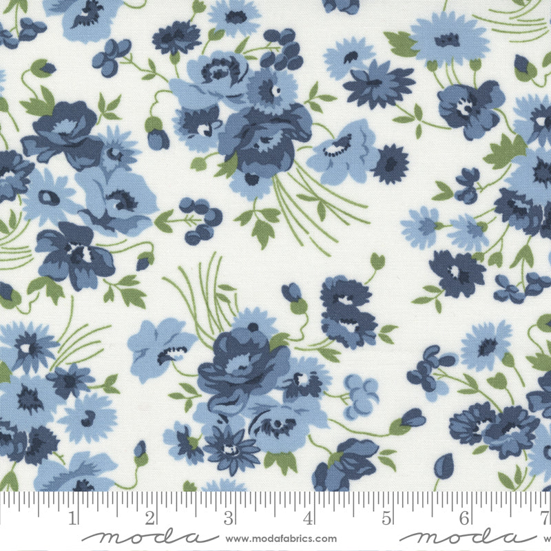 Nantucket Summer Somerset Florals Cream Multi