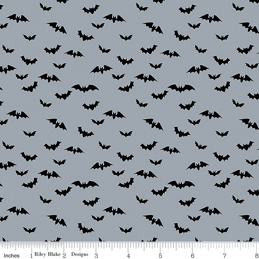 Sophisticated Halloween Bats Fog