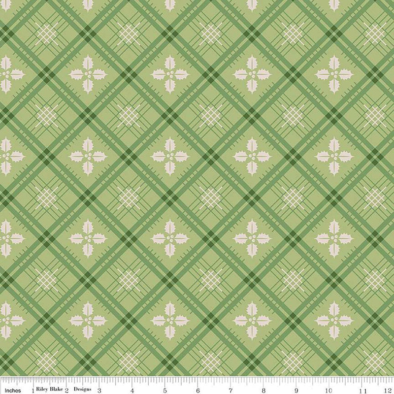 108" Wide Quilt Backing Home Town Holiday Holly Lettuce